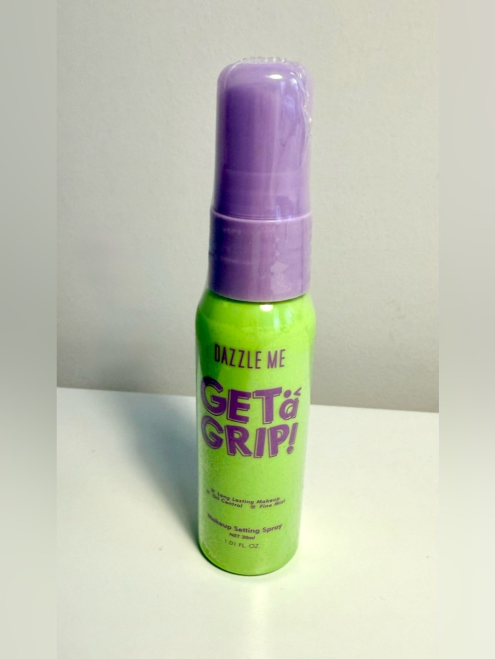 Dazzle Me GET a GRIP! Makeup Setting Spray - Factory Sealed - 1.01 Oz